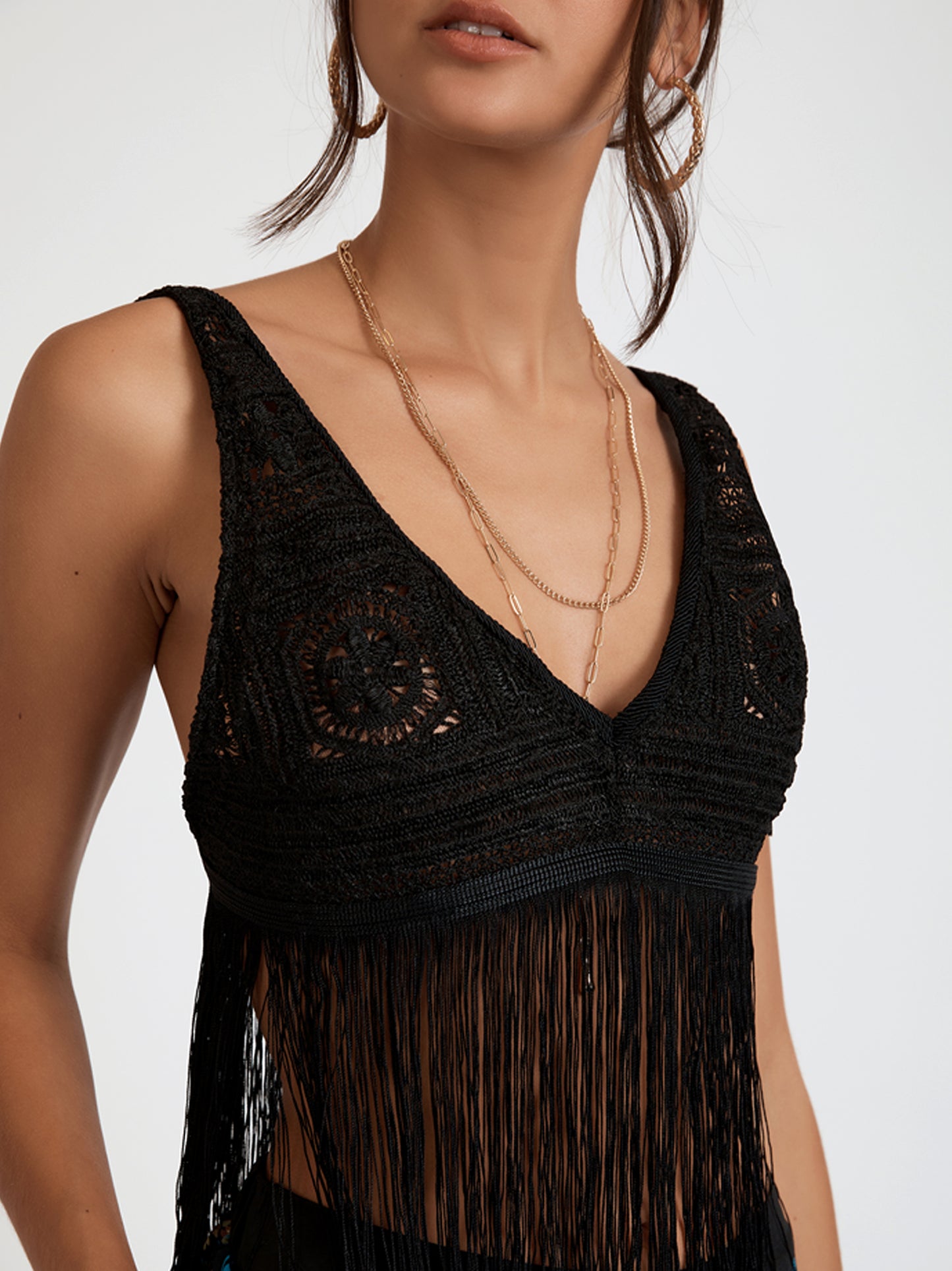 EQUINOX V-NECK FRINGE TOP